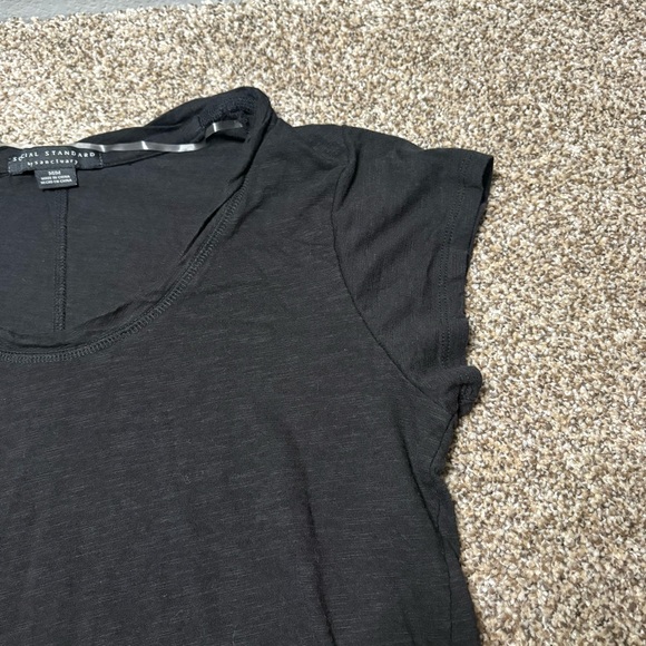 Social by Standard Sanctuary Women’s Large Black Tee - Picture 4 of 8